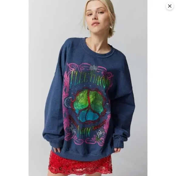 Urban Outfitters Fleetwood Mac Pullover Sweatshirt - Picture 1 of 4